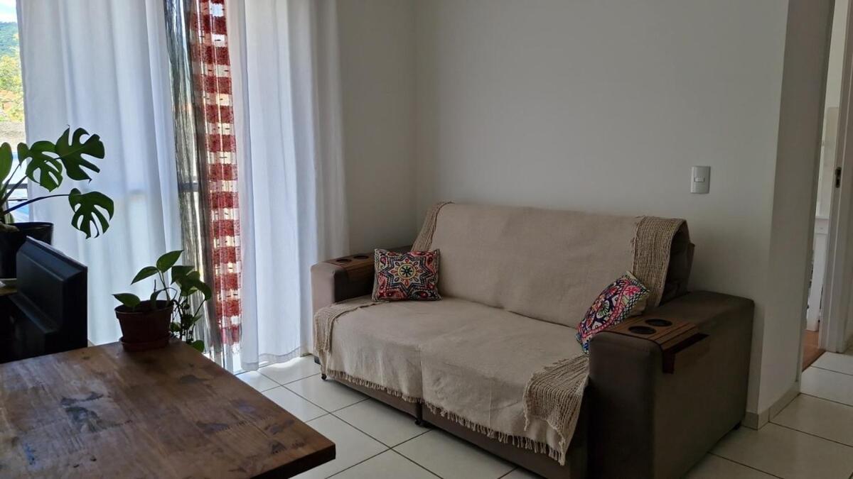 Inteiro Apartamento *