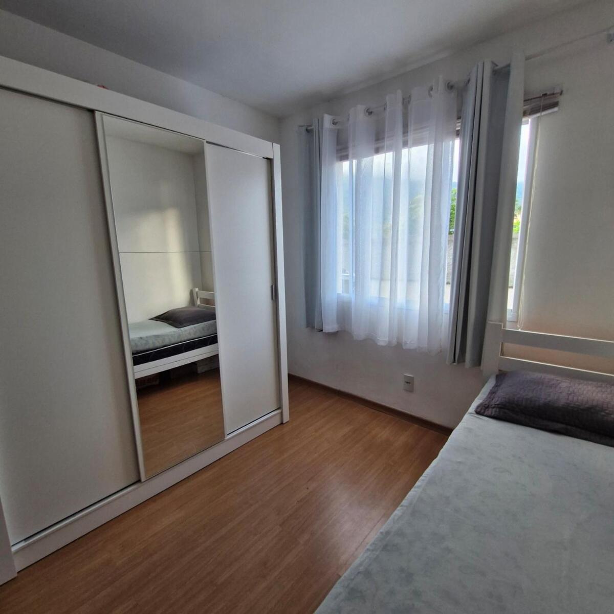 Inteiro Apartamento *